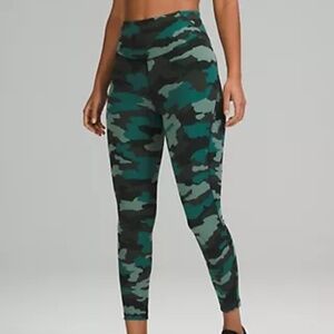 Base Pace High-Rise Running Tight 25 NWT Camo Lululemon
